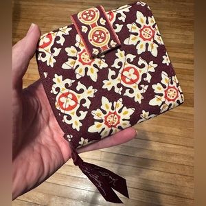 Like new Vera Bradley wallet